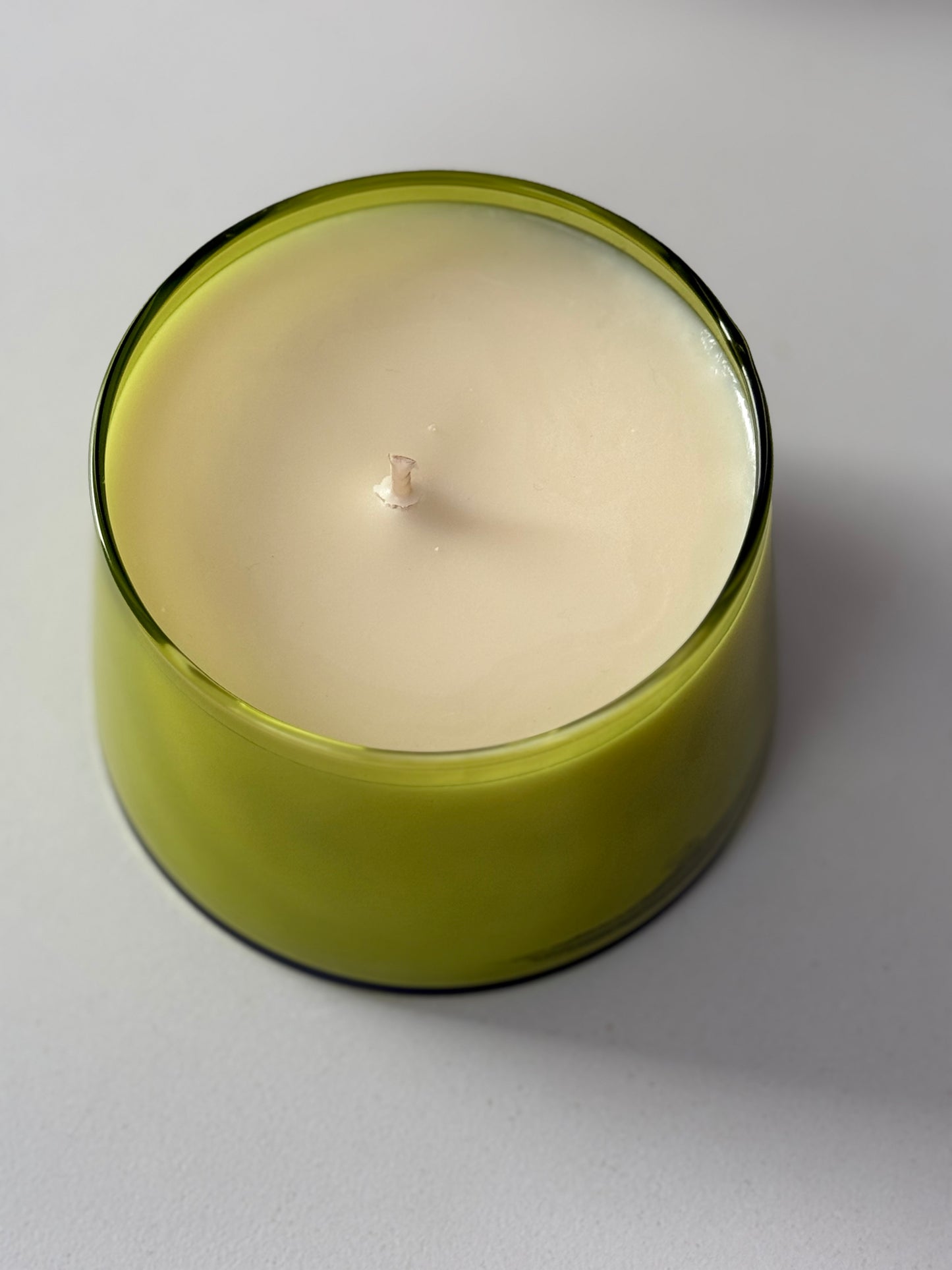 Olive Green Round Candle 550g